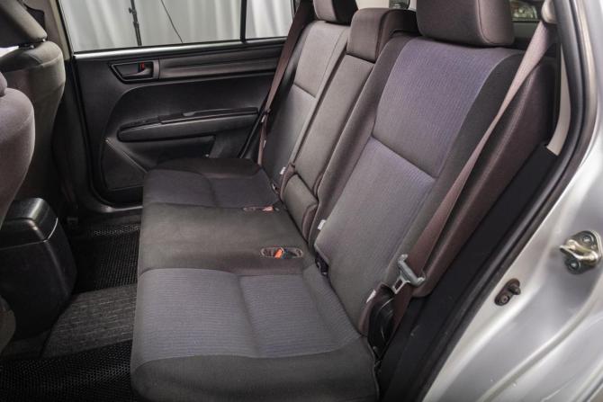 Toyota Corolla XI (E160 E170) Рестайлинг 2 с пробегом 2018 года, цена 1 299 000 рублей, 114350 км, универсал, Автокод Объявления
