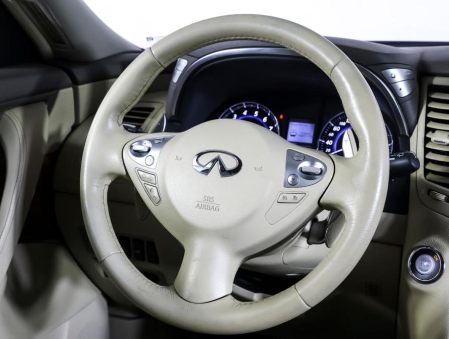 Infiniti QX70 Москва  - изображение 14