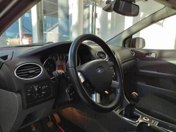 Ford Focus II Рестайлинг с пробегом 2008 года, цена 450 000 рублей, 340488 км, седан, Автокод Объявления