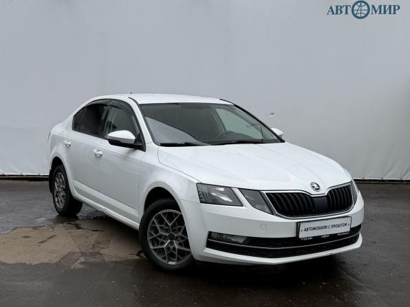 Skoda Octavia III (A7) Рестайлинг с пробегом 2017 года, цена 1 596 000 рублей, 157441 км, лифтбек, Автокод Объявления
