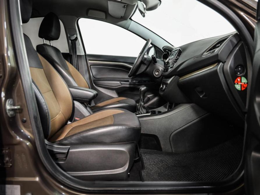 Lada (ВАЗ) Vesta I Санкт-Петербург  - изображение 18