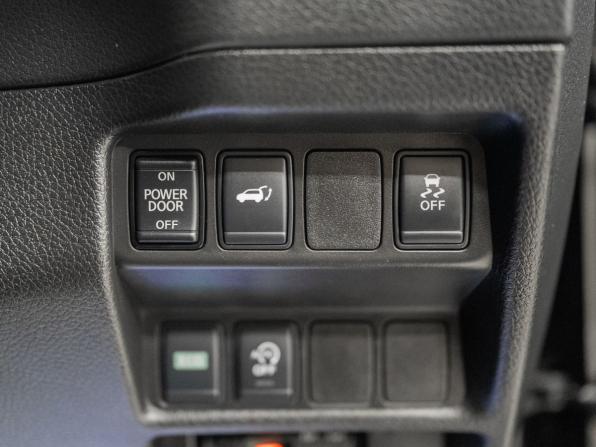 Nissan X-Trail III Рестайлинг с пробегом 2018 года, цена 2 370 000 рублей, 128902 км, внедорожник, Автокод Объявления