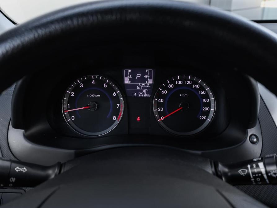 Hyundai Solaris I Рестайлинг Москва  - изображение 13