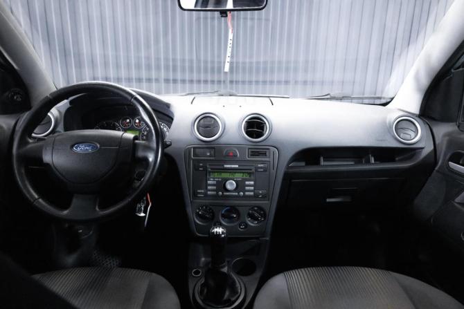 Ford Fusion I Рестайлинг с пробегом 2008 года, цена 399 000 рублей, 172455 км, хэтчбек, Автокод Объявления
