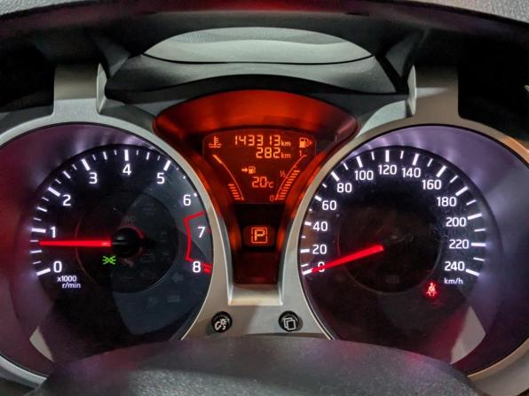 Nissan Juke I Рестайлинг с пробегом 2014 года, цена 1 200 000 рублей, 143309 км, внедорожник, Автокод Объявления