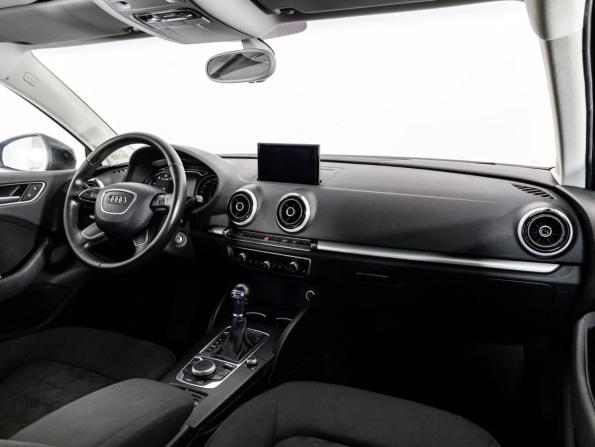 Audi A3 III (8V) с пробегом 2013 года, цена 1 299 000 рублей, 134629 км, хэтчбек, Автокод Объявления