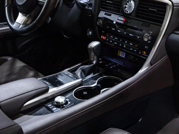 Lexus RX IV Рестайлинг с пробегом 2021 года, цена 4 344 777 рублей, 115876 км, внедорожник, Автокод Объявления