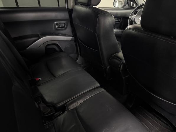 Mitsubishi Outlander II с пробегом 2007 года, цена 1 150 000 рублей, 301900 км, внедорожник, Автокод Объявления