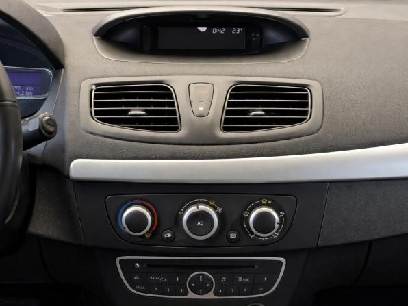 Renault Megane III Рестайлинг с пробегом 2012 года, цена 577 000 рублей, 269790 км, хэтчбек, Автокод Объявления