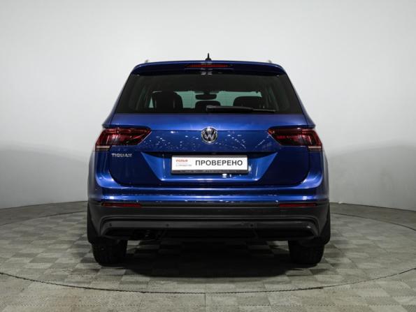 Volkswagen Tiguan II с пробегом 2018 года, цена 1 999 700 рублей, 160357 км, внедорожник, Автокод Объявления