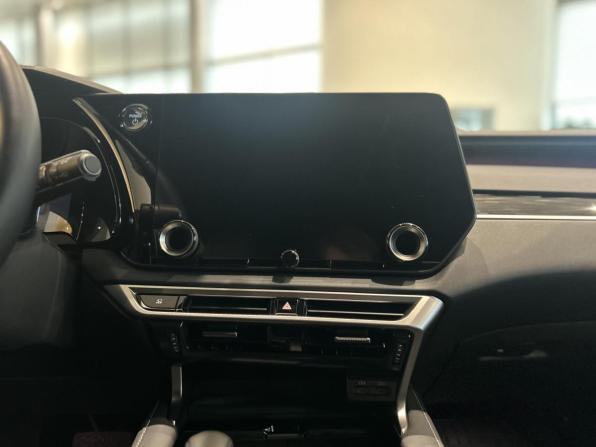 Lexus RX V с пробегом 2024 года, цена 10 975 000 рублей, 3956 км, внедорожник, Автокод Объявления