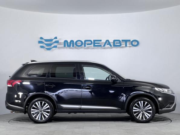 Mitsubishi Outlander III Рестайлинг 3 с пробегом 2020 года, цена 2 100 000 рублей, 142570 км, внедорожник, Автокод Объявления