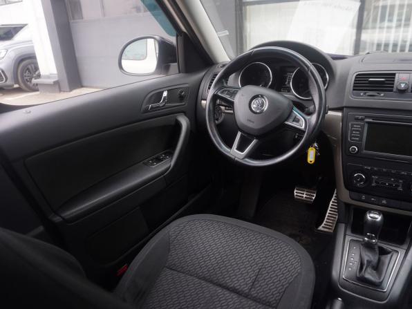 Skoda Yeti I Рестайлинг с пробегом 2014 года, цена 1 250 000 рублей, 167216 км, внедорожник, Автокод Объявления