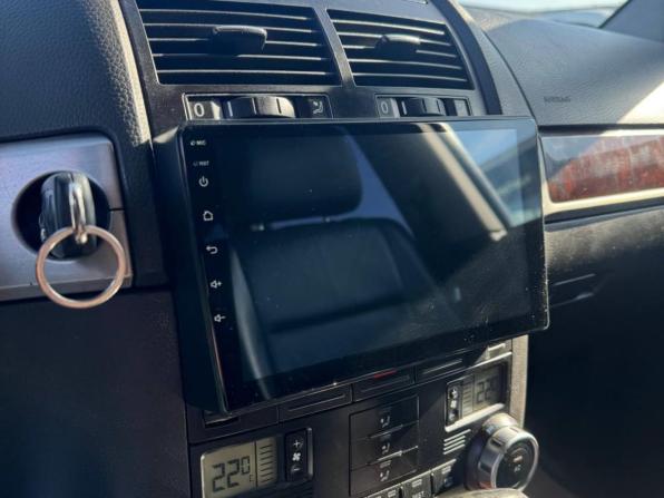 Volkswagen Touareg I Рестайлинг с пробегом 2008 года, цена 820 000 рублей, 253955 км, внедорожник, Автокод Объявления