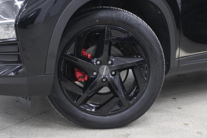 Omoda C5 I с пробегом 2023 года, цена 1 738 000 рублей, 50299 км, внедорожник, Автокод Объявления
