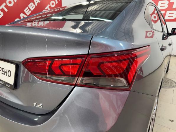 Hyundai Solaris II с пробегом 2018 года, цена 1 199 000 рублей, 111269 км, седан, Автокод Объявления