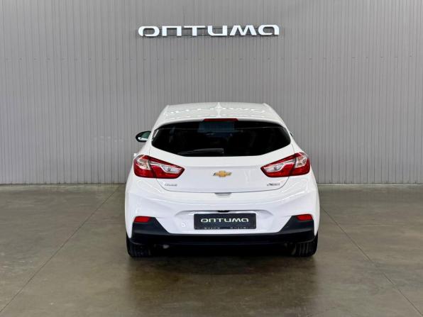 Chevrolet Cruze II с пробегом 2017 года, цена 897 000 рублей, 347202 км, хэтчбек, Автокод Объявления