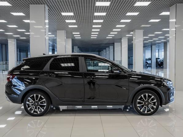 Lada (ВАЗ) Vesta I Рестайлинг (NG) с пробегом 2024 года, цена 1 538 000 рублей, 47000 км, универсал, Автокод Объявления