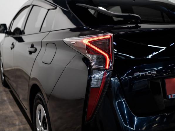 Toyota Prius IV (XW50) с пробегом 2016 года, цена 1 100 000 рублей, 178474 км, лифтбек, Автокод Объявления