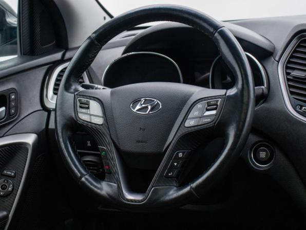 Hyundai Santa Fe III с пробегом 2013 года, цена 1 730 000 рублей, 189833 км, внедорожник, Автокод Объявления