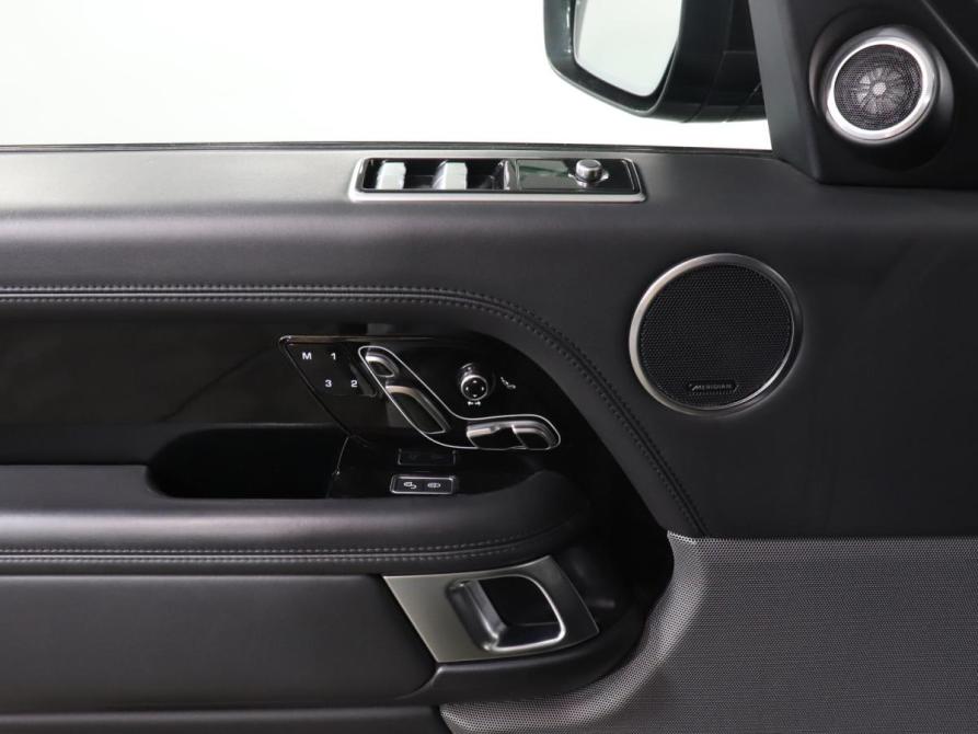 Land Rover Range Rover IV Рестайлинг Москва  - изображение 20