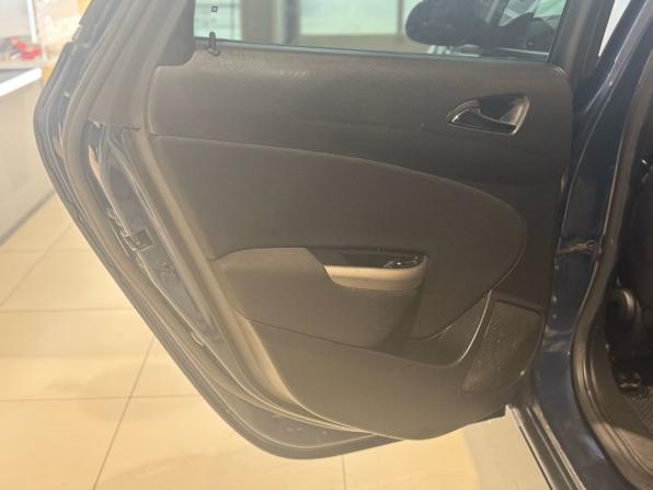 Opel Astra J с пробегом 2011 года, цена 549 000 рублей, 148300 км, хэтчбек, Автокод Объявления