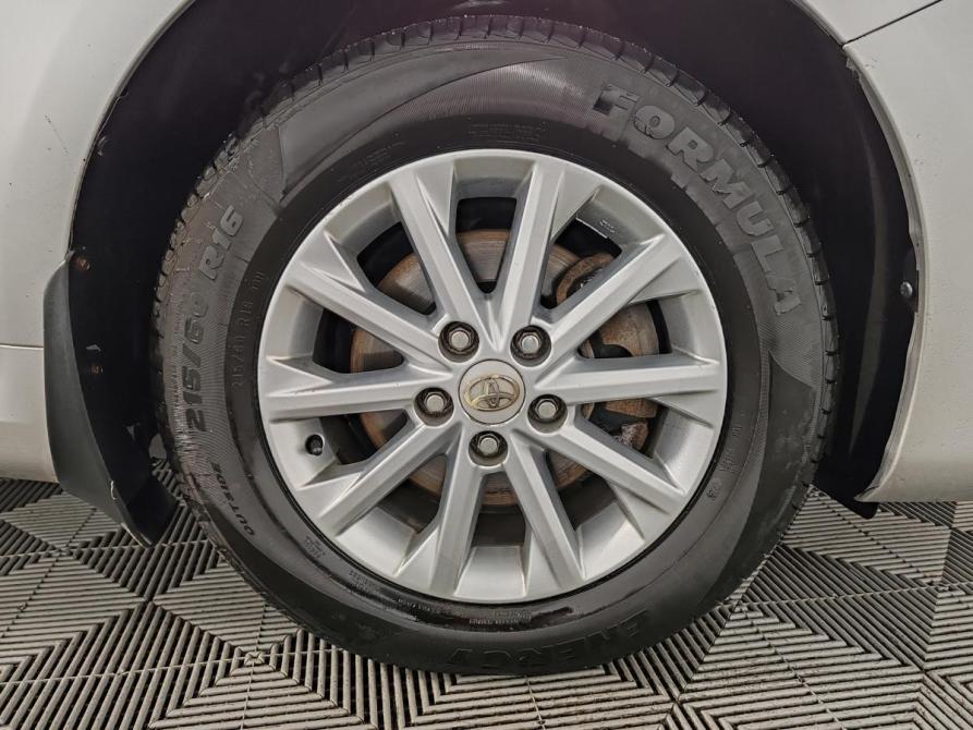 Toyota Camry VII (XV50) Рестайлинг Москва  - изображение 17