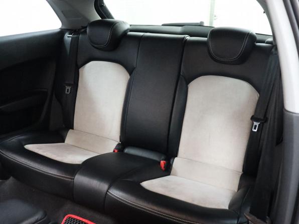 Audi A1 I (8X) с пробегом 2011 года, цена 929 000 рублей, 158303 км, хэтчбек, Автокод Объявления