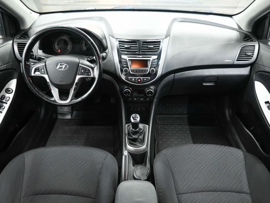 Hyundai Solaris I Рестайлинг Ростов-на-Дону  - изображение 8