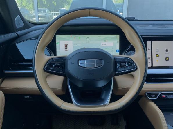 Geely Monjaro I с пробегом 2022 года, цена 2 999 000 рублей, 67985 км, внедорожник, Автокод Объявления