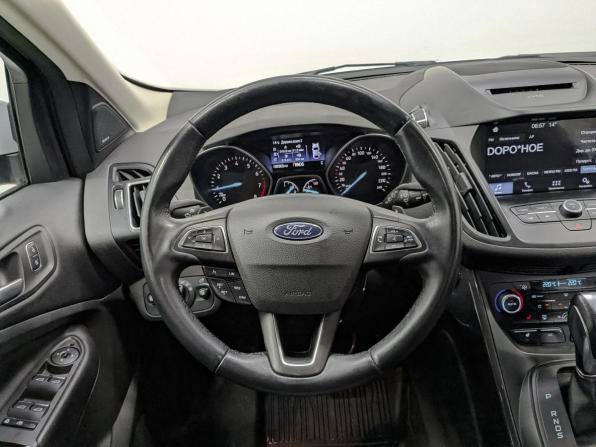 Ford Kuga II Рестайлинг с пробегом 2017 года, цена 1 840 000 рублей, 82431 км, внедорожник, Автокод Объявления
