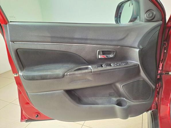Mitsubishi ASX I Рестайлинг с пробегом 2013 года, цена 949 000 рублей, 143817 км, внедорожник, Автокод Объявления