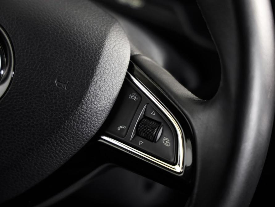 Skoda Octavia III (A7) Санкт-Петербург  - изображение 11