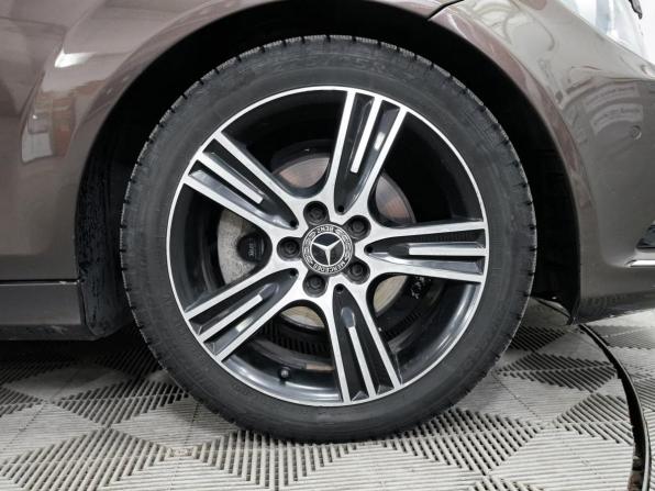 Mercedes-Benz C-Класс III (W204) Рестайлинг с пробегом 2013 года, цена 1 585 000 рублей, 190000 км, седан, Автокод Объявления