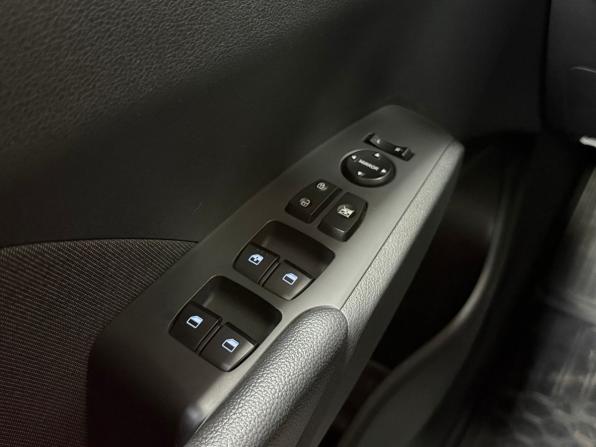 Hyundai Solaris II с пробегом 2019 года, цена 1 275 000 рублей, 112606 км, седан, Автокод Объявления