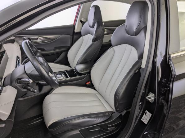 BAIC U5 Plus с пробегом 2023 года, цена 675 000 рублей, 170453 км, седан, Автокод Объявления