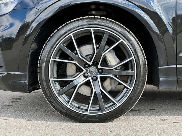 Audi Q8 I (4M) с пробегом 2023 года, цена 9 300 000 рублей, 85138 км, внедорожник, Автокод Объявления
