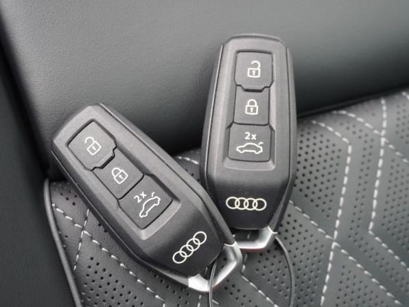Audi Q5 III (GU) с пробегом 2026 года, цена 6 000 000 рублей, 4263 км, внедорожник, Автокод Объявления