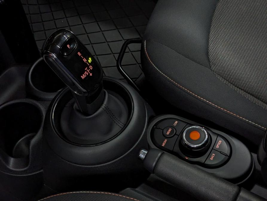 Mini Hatch III (F55/F56) Рестайлинг Москва  - изображение 23