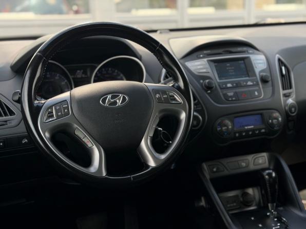 Hyundai ix35 I Рестайлинг с пробегом 2014 года, цена 1 490 000 рублей, 118875 км, внедорожник, Автокод Объявления