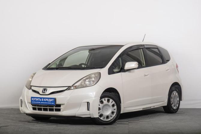 Honda Fit II с пробегом 2013 года, цена 1 069 000 рублей, 89000 км, хэтчбек, Автокод Объявления