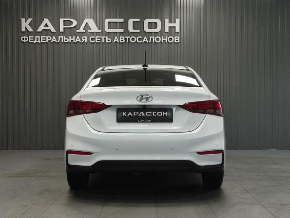 Hyundai Solaris II с пробегом 2017 года, цена 1 258 000 рублей, 86215 км, седан, Автокод Объявления
