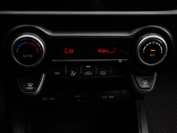 Kia Rio IV Рестайлинг с пробегом 2021 года, цена 1 230 000 рублей, 179189 км, седан, Автокод Объявления