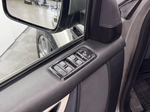 Land Rover Discovery IV Рестайлинг с пробегом 2013 года, цена 2 120 000 рублей, 234522 км, внедорожник, Автокод Объявления