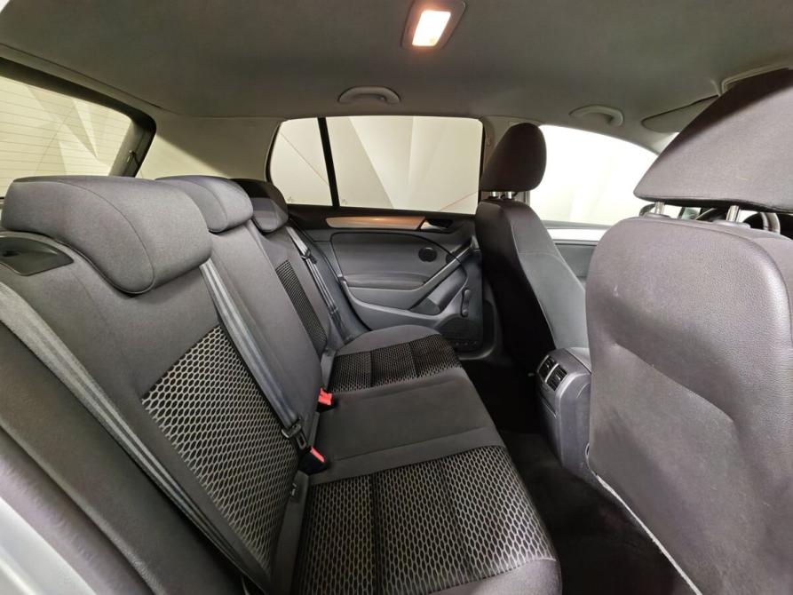 Volkswagen Golf VI Москва  - изображение 15