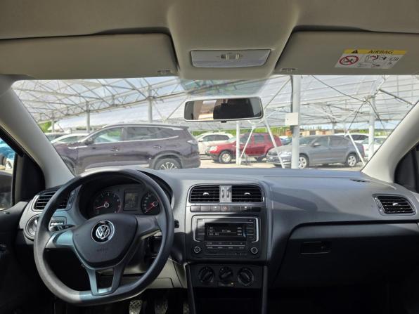 Volkswagen Polo V Рестайлинг с пробегом 2015 года, цена 1 096 400 рублей, 92238 км, седан, Автокод Объявления