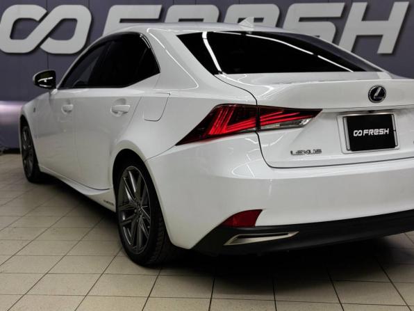 Lexus IS III Рестайлинг с пробегом 2017 года, цена 2 624 000 рублей, 219488 км, седан, Автокод Объявления