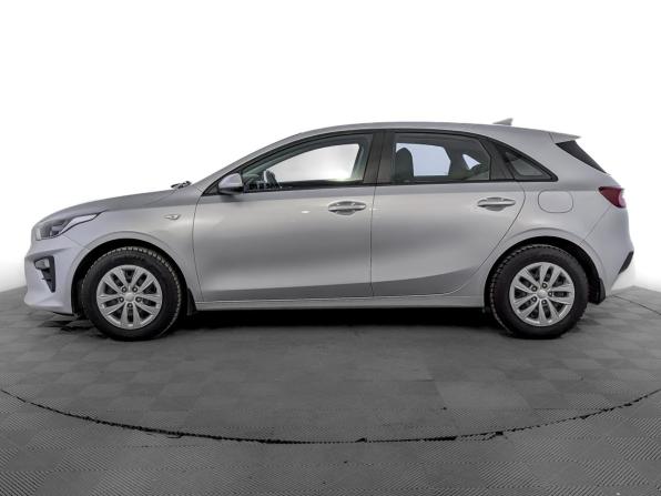 Kia Ceed III с пробегом 2020 года, цена 2 100 000 рублей, 66193 км, хэтчбек, Автокод Объявления