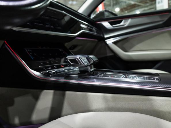 Audi A6 V (C8) с пробегом 2021 года, цена 3 759 700 рублей, 106980 км, седан, Автокод Объявления