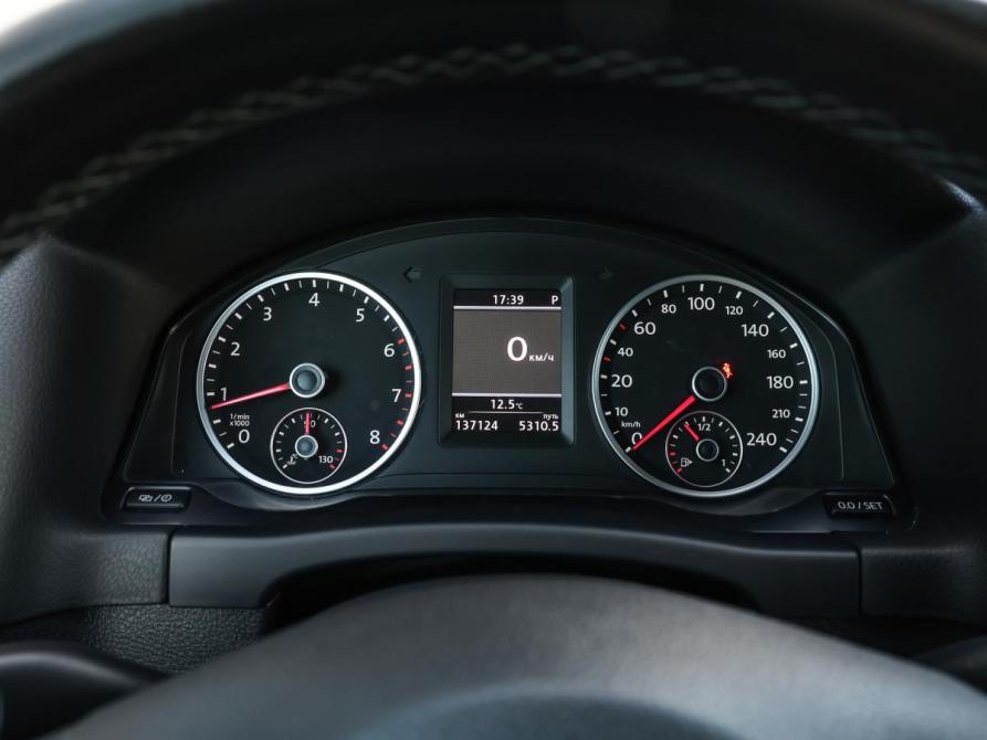 Volkswagen Tiguan I Рестайлинг Москва  - изображение 12